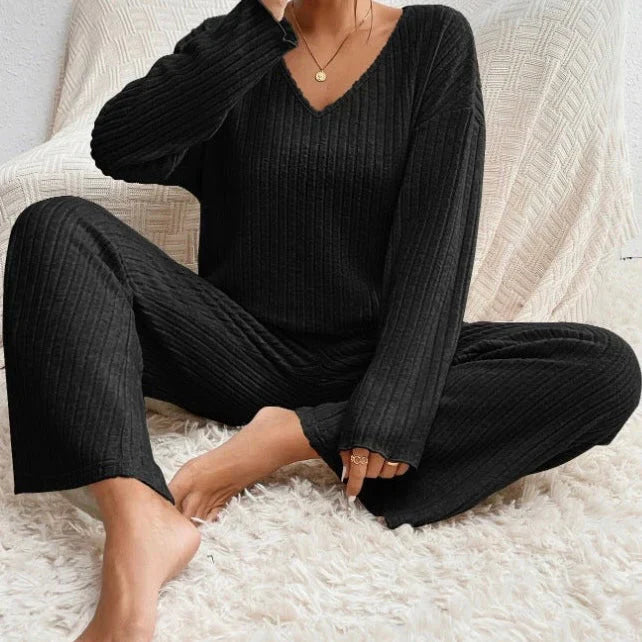 Argilla Sicilia | CLARA | Completo due pezzi con pantaloni dritti e top con scollo a V
