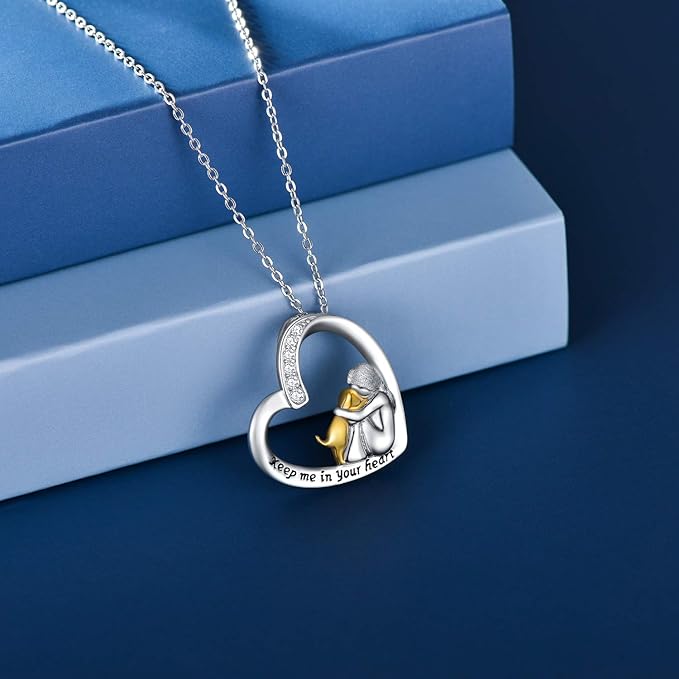 Argilla Sicilia | Collana con cuore in argento con cane e pietre di zirconia