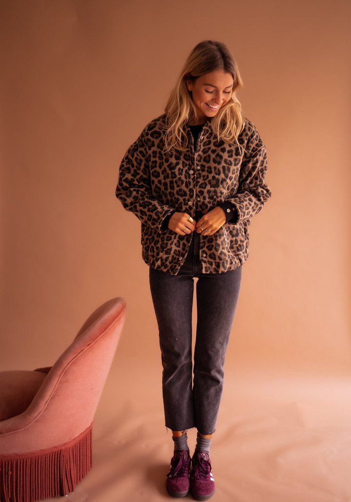 Argilla Sicilia | MIRELA | Giacca Leopardata alla Moda