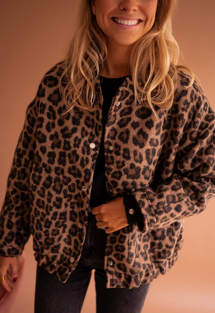 Argilla Sicilia | MIRELA | Giacca Leopardata alla Moda